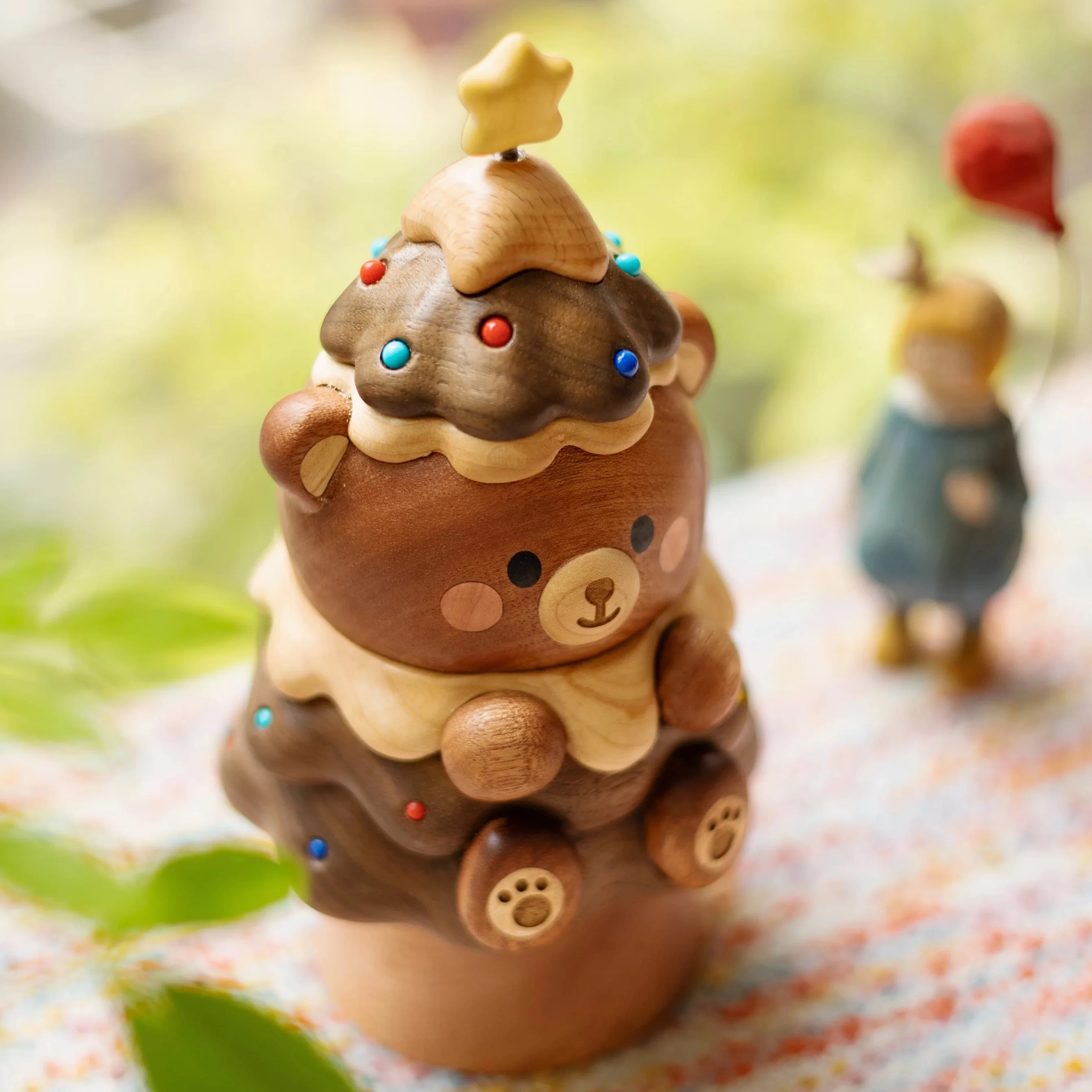 Original Handcrafted Wooden Bear Christmas Tree Music Box — Wind-Up Holiday Keepsake - Image 4