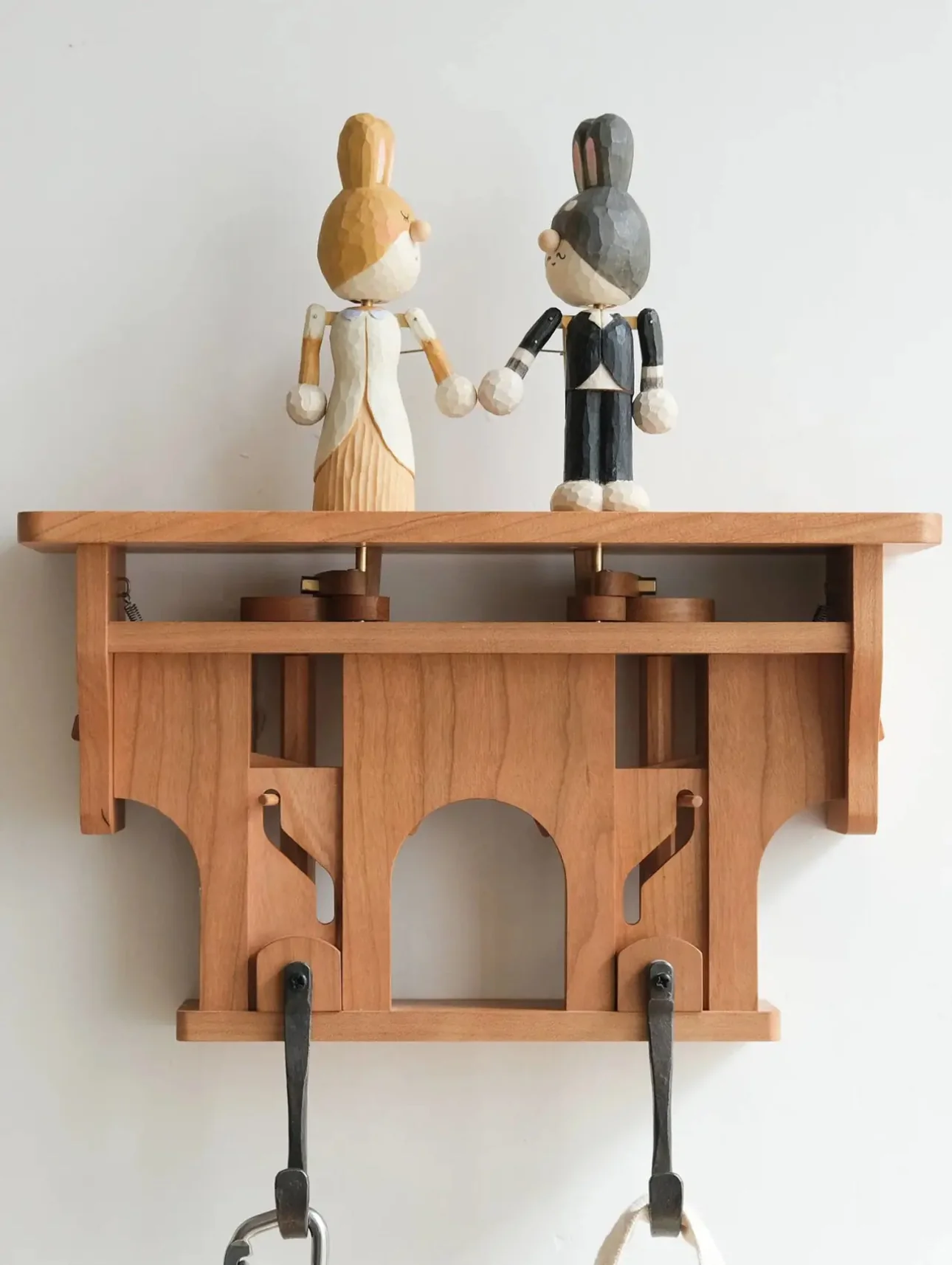 Limited Edition Hand-Carved Bunny Automata Wooden Wall Hanger – A Fusion of Art and Functionality - Image 4