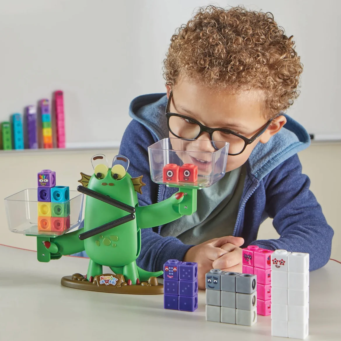 Numberblocks Blockzee Balance Activity Set, ﻿61 MathLink Cubes, Balance Scale, Educational Math Manipulatives, Numbers for Toddlers, Preschool Learning Activities, Birthday Gifts for Kids - Image 7