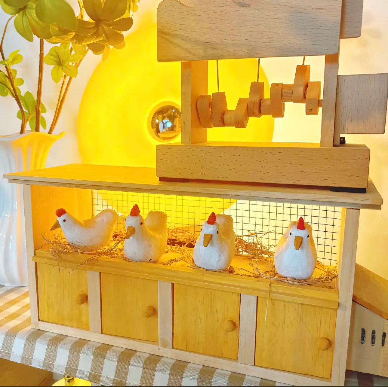 Original Handmade Wooden Chicken Coop Automata – Battery-Powered Kinetic Sculpture in Solid Beech Wood - Image 3