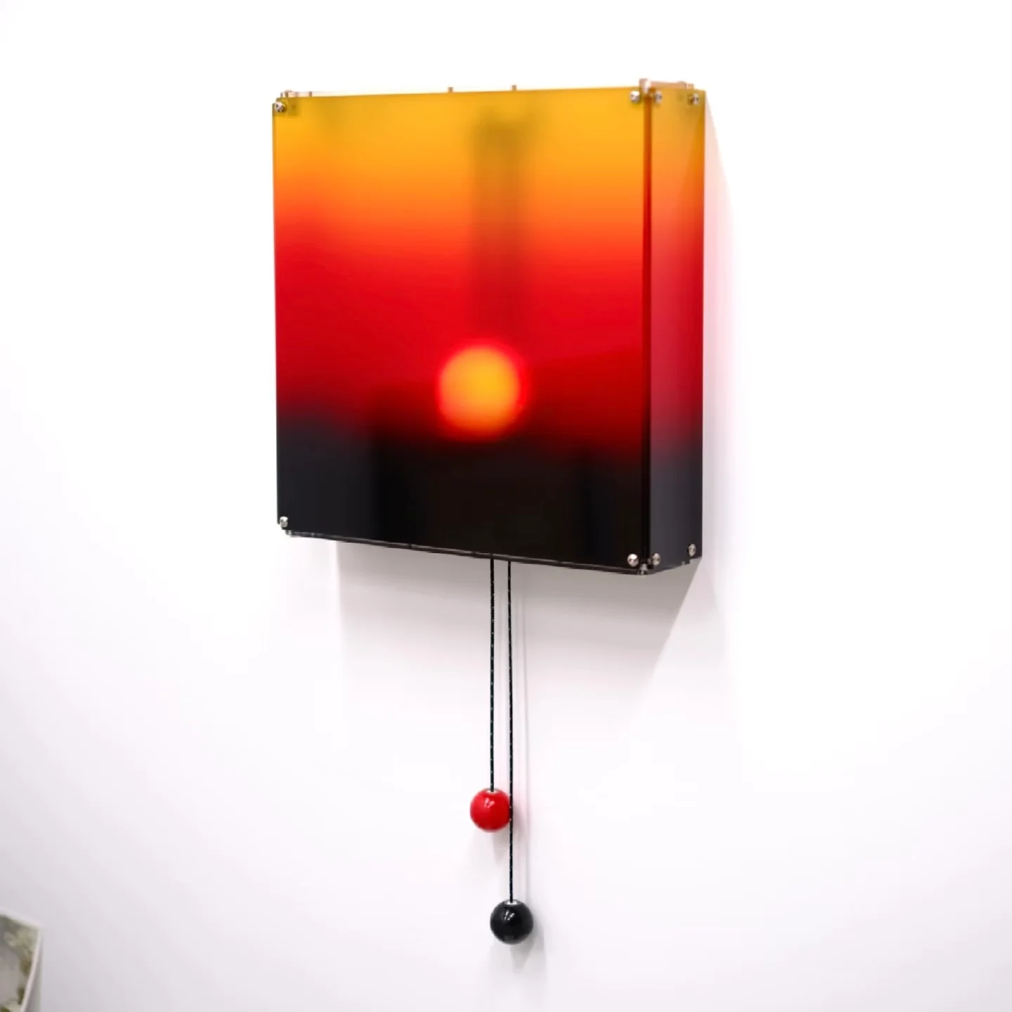Original Kinetic Sunrise Lamp – Wall Light That Moves with the Sun - Image 2