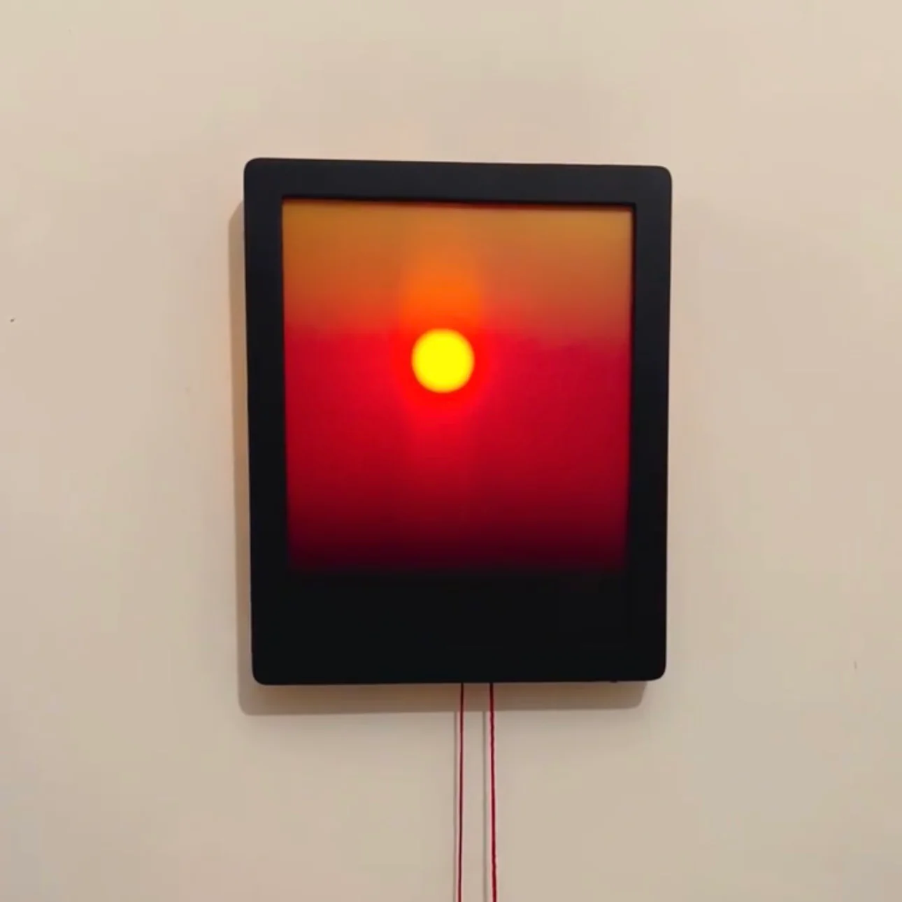 Original Kinetic Sunrise Lamp – Wall Light That Moves with the Sun - Image 8
